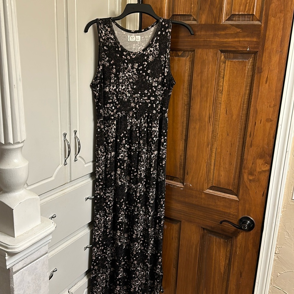 Maurice’s long floral dress